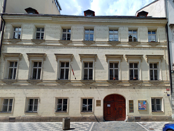 BUDOVA_VS_24833