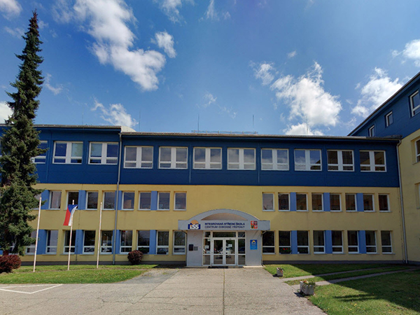 BUDOVA_VS_146599