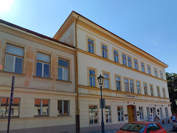 BUDOVA_VS_145791