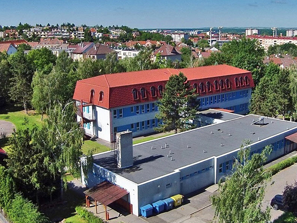 BUDOVA_VS_145989