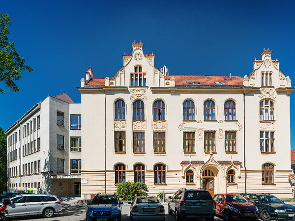 BUDOVA_VS_146316