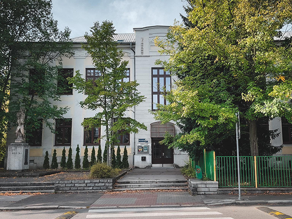 BUDOVA_VS_145910