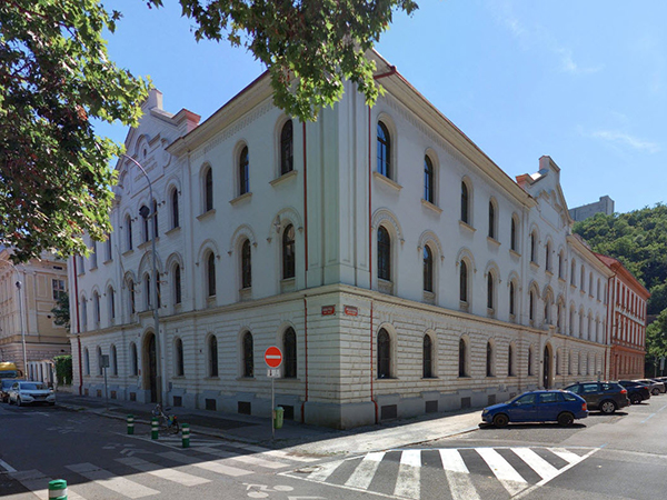 BUDOVA_VS_146437