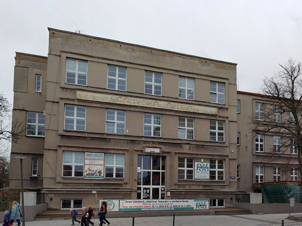 BUDOVA_VS_145453