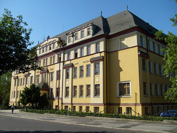 BUDOVA_VS_180803