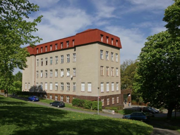BUDOVA_VS_146298