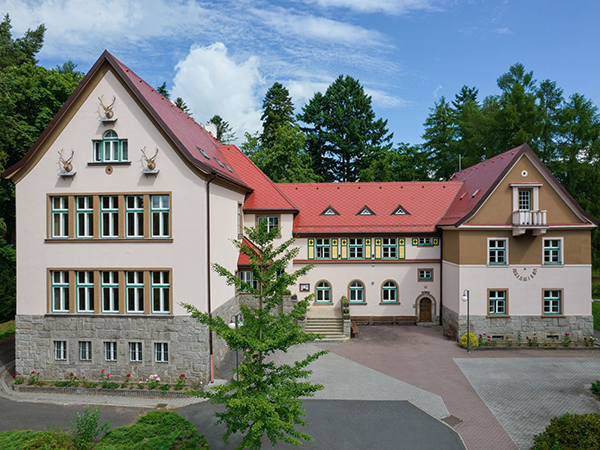 BUDOVA_VS_23704