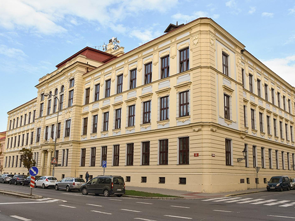 BUDOVA_VS_23795