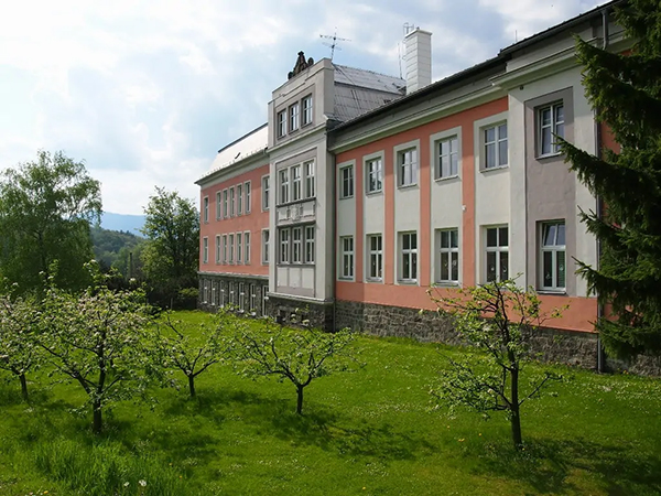 BUDOVA_VS_145780