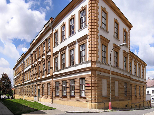 BUDOVA_VS_315175