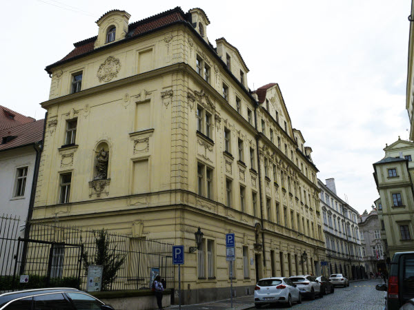 BUDOVA_VS_145861