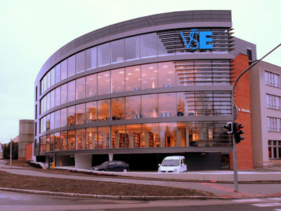 vse_fm_foto_budova_400